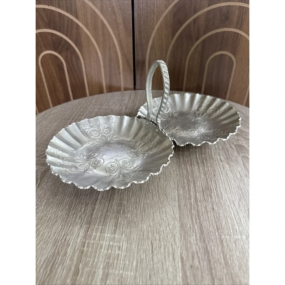 Hammered Aluminum Double Basket w Handle and Fluted Edge Reticulated Florals